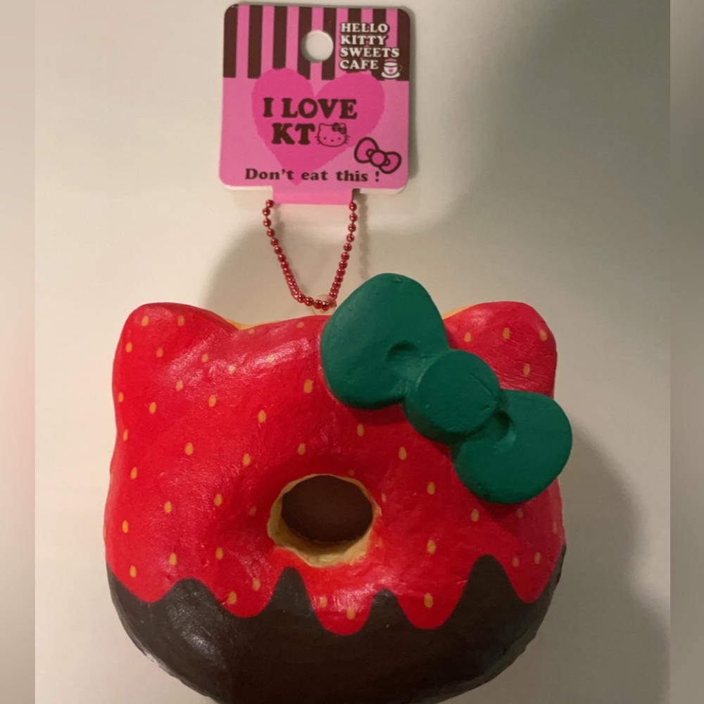 Hello Kitty Strawberry Donut Squishy